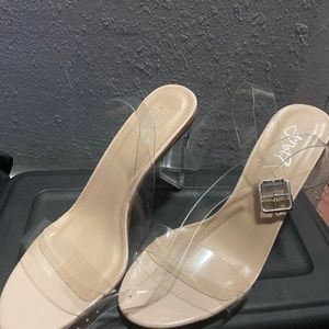 Clear heels (sz8)